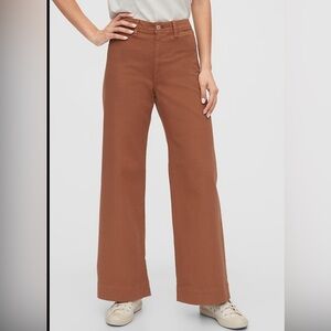GAP High Rise Wide-Leg Crop Pants With Washwell™